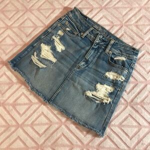 American Eagle Womens Size 4 Blue Jean Distressed Mini Skirt Denim P1203